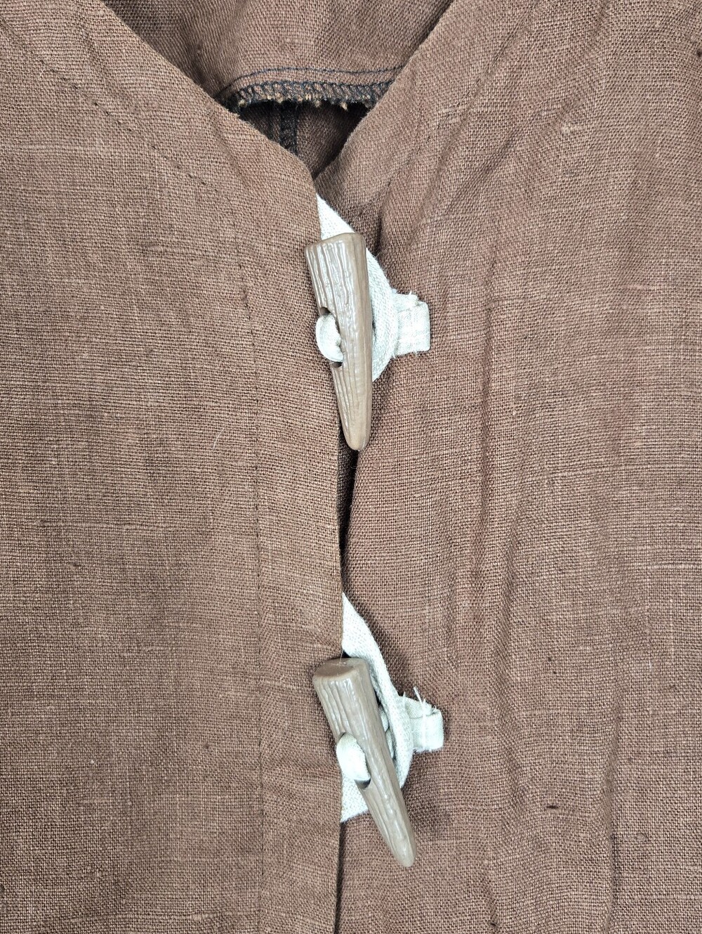 LINEN Boxy Toggle Button Jacket - Picture 4 of 7